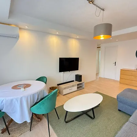 Apartamento Climatisé Avec Balcon Proche Centre&plages Antibes